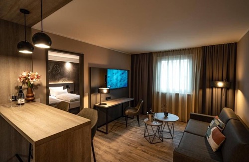 Korntal-Munchigan Hotel | 2 Warm & Welcoming Rooms near Stuttgart Attractions — Ideal for Weekend Escapes