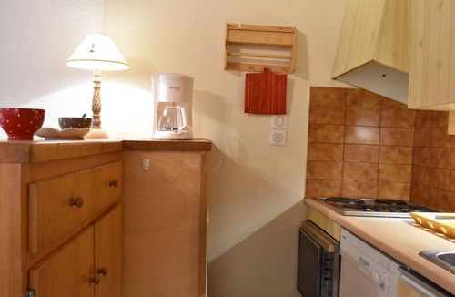 Meribel Apartment | 200m from shops, 1st floor, balcony, tv, 33m², Méribel