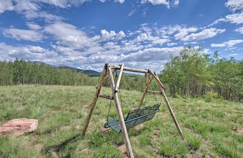 Fairplay Cabin | 22STR-00506 Fairplay Log Cabin: 26 Mi to Breck!