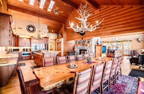 Alma House | 25 Minutes to Breck with Space, Privacy, Game Room