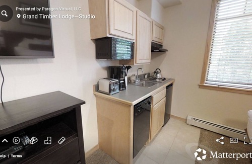 Four O'Clock Resort | 3-Bedroom/3-Bath/Sleeps 10. Ski-in, Ski-out!