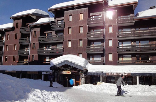 Meribel-Mottaret Apartment | 3-Bedroom Duplex Near Slopes, Pets Allowed