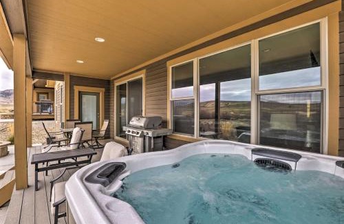 Grand Elk Ranch House | 3 Mi to Granby Ranch: Home w/Hot Tub & Mtn Views!