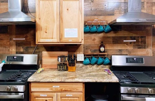 Leadville Apartment | #3 Private Room in Motel Dog Friendly Leadville CO