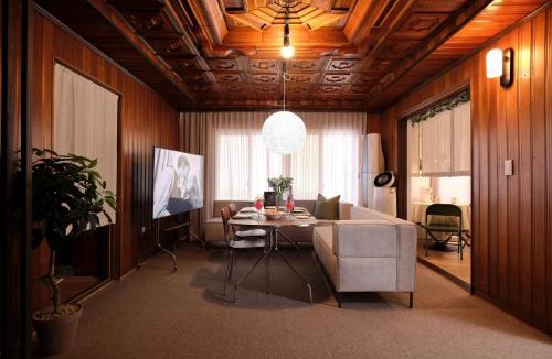Banghwa-dong Apartment | 30평 무료주차 욕실2개 10인 홍대 김포공항 식물원 신방화역2분 소모임 파티