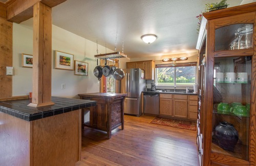 Ridgway House | 360 Mountain Views | Private Retreat | Grill | STR2025-064