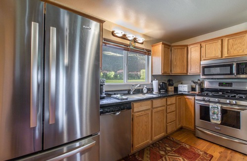 Ridgway House | 360 Mountain Views | Private Retreat | Grill | STR2025-064