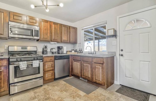 Security-Widefield House | 3BD Family Retreat Near COS Airport & Fort Carson