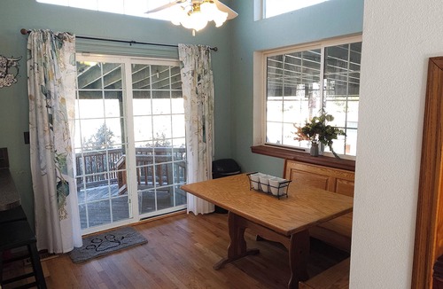 Green Valley Ranch House | 3BR Entire Home Near DIA and Golf Course Dog Friendly 1 Gig WiFi