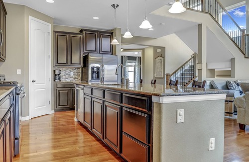 Leyden House | 4,000 sqft Cozy Mtn Home! Huge Game Room! Family Friendly Pool Table