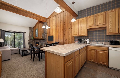 Winter Park Condo | 4 bedroom great for families and small groups