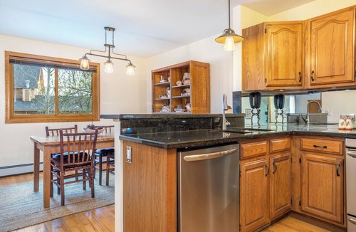 Gypsum House | 4 Bedroom Remodeled Home with Fenced in Backyard and Garage: Long Term Rental