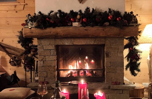 Les Allues Apartment | 4 * Chalet Apartment , log fire, WiFi. uninterrupted views - Méribel 3 Valleys,