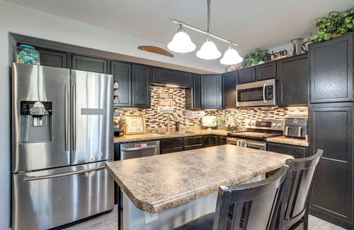 Grand Junction House | 4 Mi to Main St: Grand Junction Townhome w/Patio!