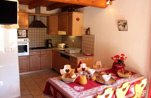 Valloire Apartment | 4-room apartment, sleeps 6, 3-star, southeast-facing