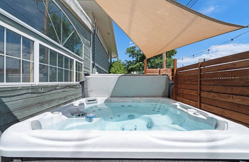 Westminster House | 5 Bd & 3 Ba - Hot Tub, Game Room, Fire Pit, Fenced Yard - Denver & Boulder