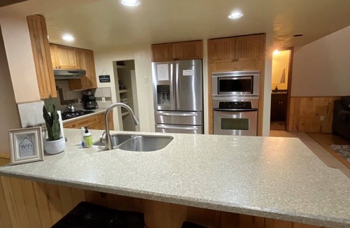 Durango Cabin | 5 Bed/3 Bath near Purgatory, Hot Springs & Downtown Durango