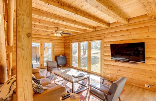 Pagosa Springs House | 5 Mi to Dwtn: Pagosa Springs Cabin w/Mtn Views!