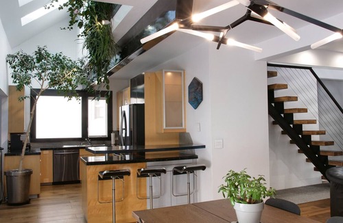 Englewood House | 5-Star 5BR Home + Gym & 11AM Checkout!
