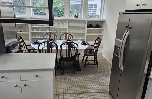 Baker House | 55% off for 29 day booking 3-bedroom house in wonderful Denver 1st & Lincoln n