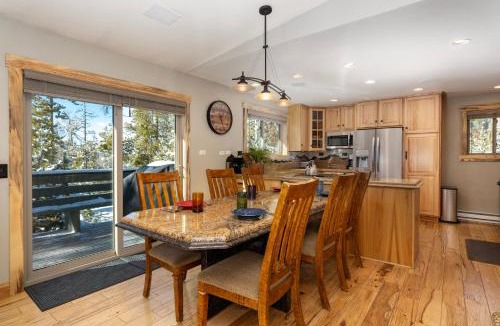 Fraser House | 59 Jabberwocky Home by Stay Winter Park