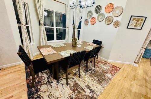 Greeley House | 5BR Greeley Home - Sleeps 14, Pets Ok, EV Charger