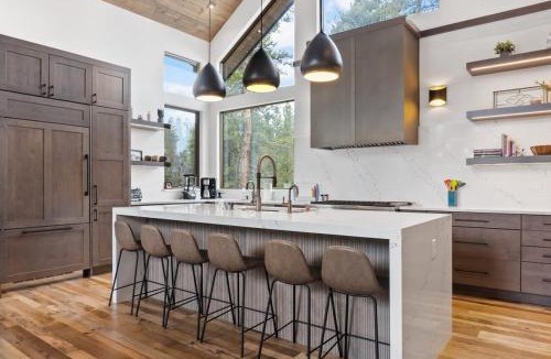 Breckenridge House | 5BR Luxury Escape Hot Tub Views
