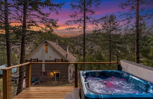Idaho Springs House | 5BR Mountain Retreat w/Hot Tub & Views Sleeps 12 Near Idaho Springs