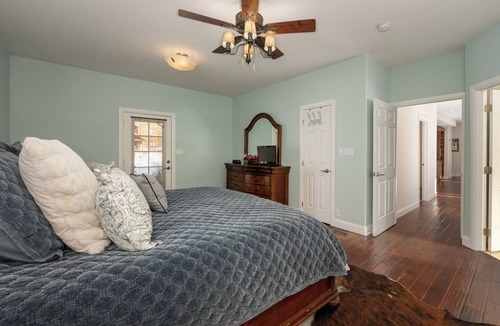 Granby Cabin | 6 BDR + Bonus Room, 12 BDS, Hot Tub, Cinema, Skiing, Golf!