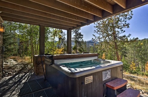 Braddock Hill House | 6 Mi to Slopes: Breck Home w/Hot Tub & Game Room