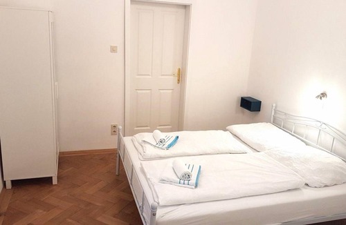 Innere Stadt Apartment | 65 m² Apartment ∙ 2 bedrooms ∙ 5 guests