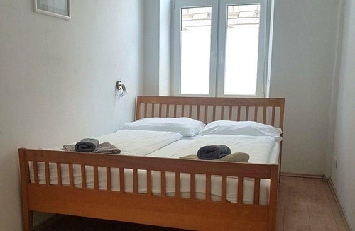 Roßau Apartment | 65 m² Apartment ∙ 2 bedrooms ∙ 8 guests