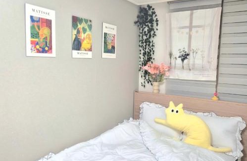 Seocho-dong Apartment | #6906 dorm bed in a triple station area in 강남 신논현역