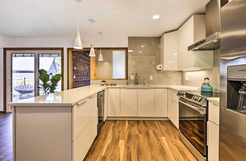 Frisco House | 7 Mi to Skiing! Mtn-View Hot Tub Haven in Frisco