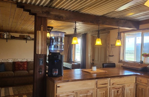San Luis Cabin | 70 Acre Wild Horse Mesa Retreat