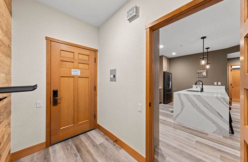 Olympic Valley Condo | 700 | Premium 2BD - Ski In/Out Steps from KT-22