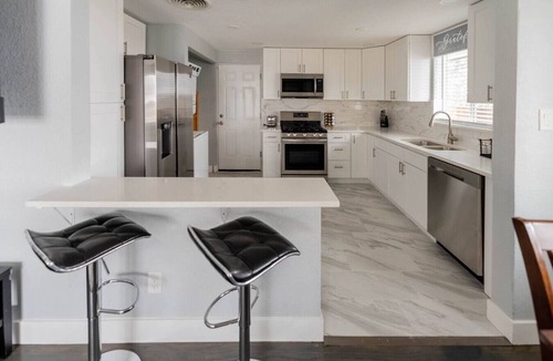 Scenic Heights Apartment | 8673 W 63rd Pl · Golfers Dream! Sweet NW location.