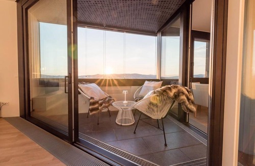 Josefstadt Apartment | 90 m² Apartment ∙ 2 bedrooms ∙ 5 guests