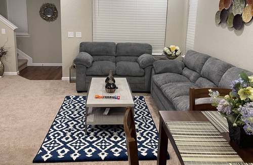 Littleton Condo | A brand new 1370 sq ft town house for luxury stay
