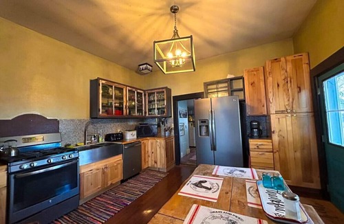 Como House | A Charming Mountain Getaway in Historic Como CO