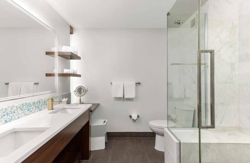 Capitol Hill House | A chic stay in the Golden Triangle !