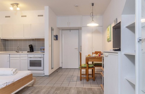 Harlesiel Apartment | A cozy berth close to the beach: The lovingly furnished vacation apartment offers a