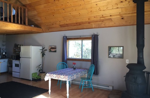 Mancos House | A lovely home with spectacular views of Mesa Verde. Sundeck, patio and privacy.