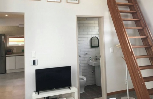 Jungmun House | A shell in jeju -Stay with shells and arts