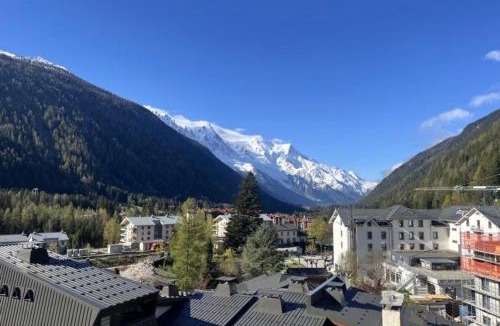 Argentiere Apartment | A stunning duplex flat near the Grands Montets