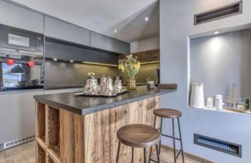 Argentiere Apartment | A stunning duplex flat near the Grands Montets