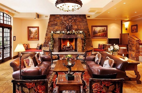Vail Hotel | A Vacation to Look Forward to! Unit with Mountain View, Outdoor Hot Tub