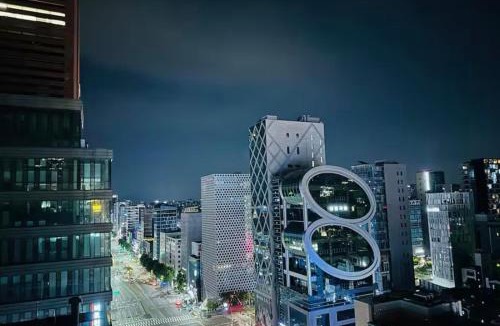 Seocho-dong Apartment | Adams Home Residence Gangnam Comfort Room