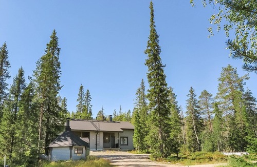 Syote House | Aihki pine cottage (aikaisemmin aihki b) by Interhome
