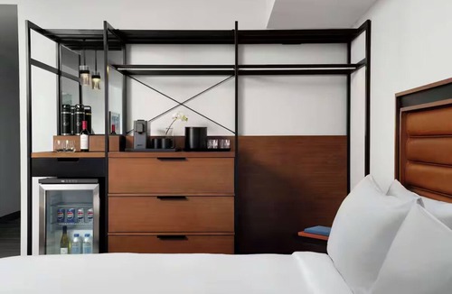 Peak 9 Hotel | Alpenrock 1BR Suite w/Onsite Hot Tub, Free Shuttle, Bar & Restaurant